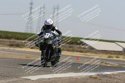 media/Sep-01-2025-Lets Ride (Mon) [[4370d11284]]/B Group/1220pm (Wheelie Bump)/
